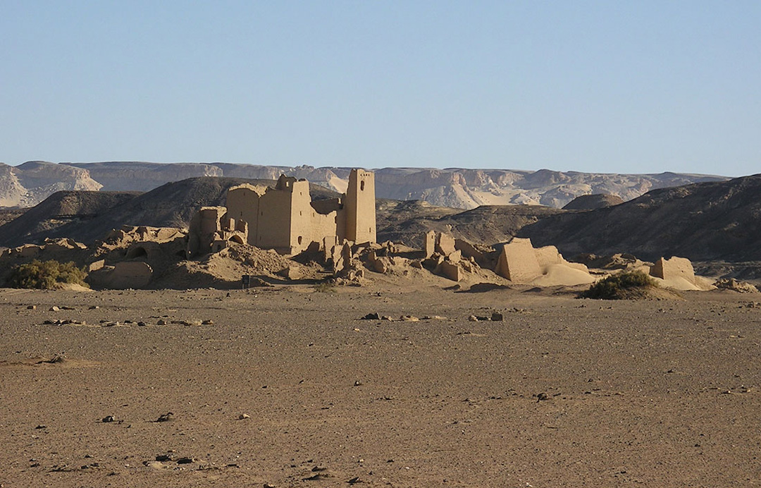 06 The Fortified Settlement seen from South West